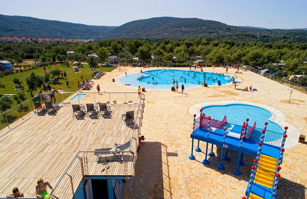 Mobile Homes Camping Kovacine-1